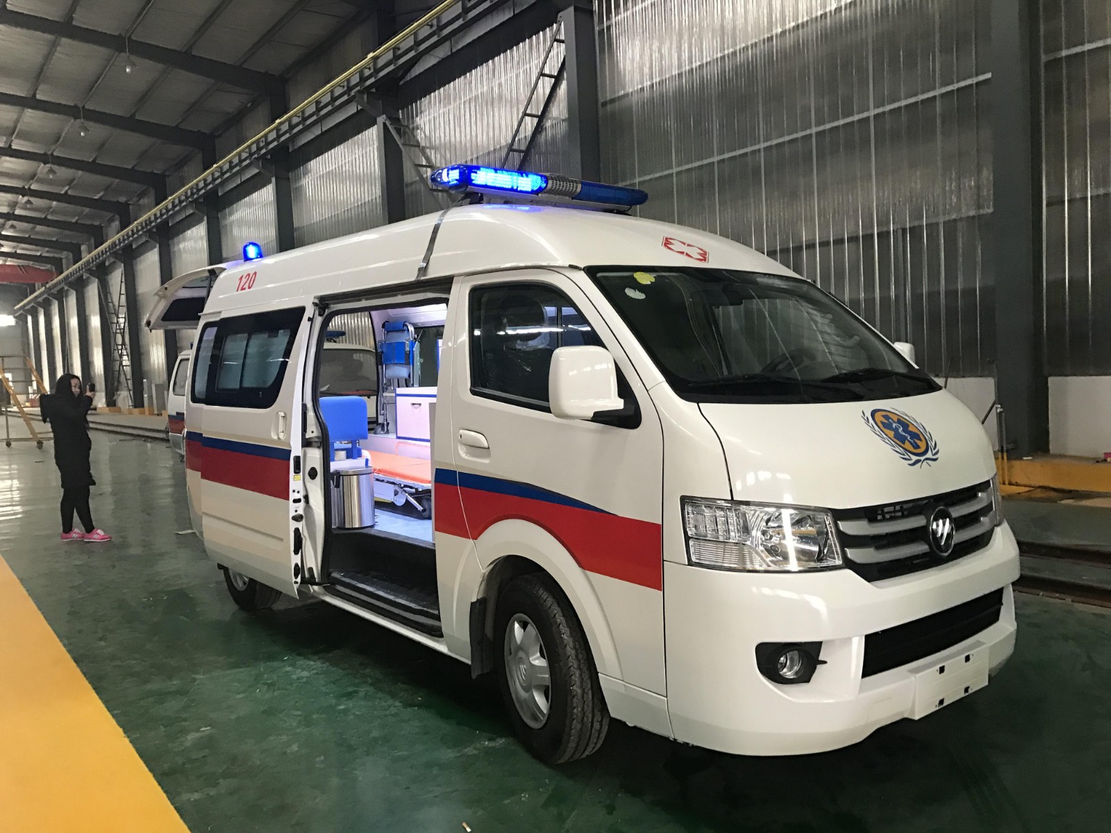 新沂市救护车转院